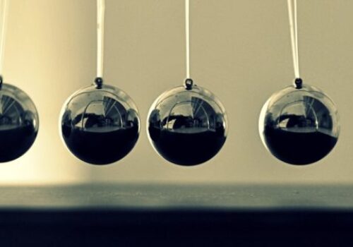 four balanced balls