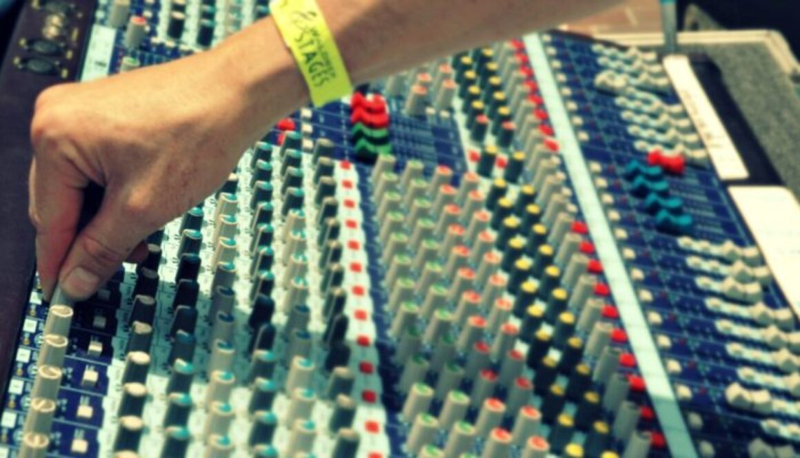sound technician mixing board
