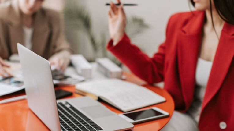 Applying Unfolded: Finding agency in the middle of change – Leadership Vision Podcast