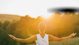 FEATURED S09EP11 - 3_11_26 What Are You Still Carrying_ A Leadership Lesson from a Zen Story