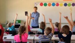 FEATURED S09EP18 - What It Looks Like for Leaders to Model Learning